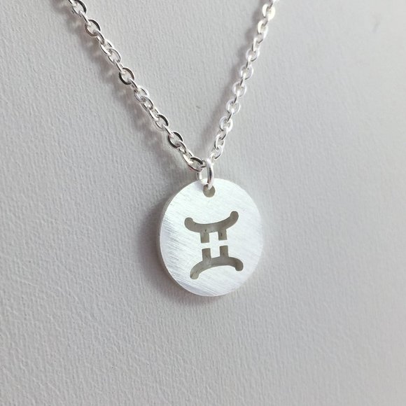 Jewelry - Gemini zodiac necklace silver tone dainty new